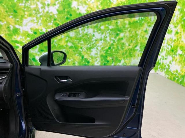 ノート 4WDオーテッククロスオーバーFOUR 保証書/純正 9インチ SDナビ/インテリジェントルームミラー/衝突安全装置/シートヒーター/車線逸脱防止支援システム/シート ハーフレザー/ヘッドランプ LED/ETC/EBD付ABS ワンオーナー(19枚目)