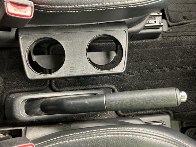 プレマシー 20C-スカイアクティブ 純正 SDナビ/電動スライドドア/パーキングアシスト バックガイド/ヘッドランプ HID/Bluetooth接続/ETC/EBD付ABS/横滑り防止装置/アイドリングストップ 禁煙車 DVD再生(32枚目)