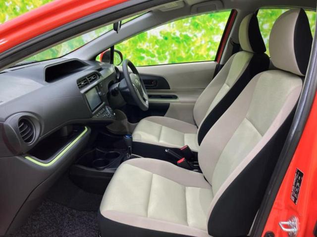 アクア S 保証書/純正 SDナビ/パーキングアシスト バックガイド/Bluetooth接続/ETC/EBD付ABS/横滑り防止装置/アイドリングストップ/バックモニター/フルセグTV/DVD/禁煙車 DVD再生(6枚目)