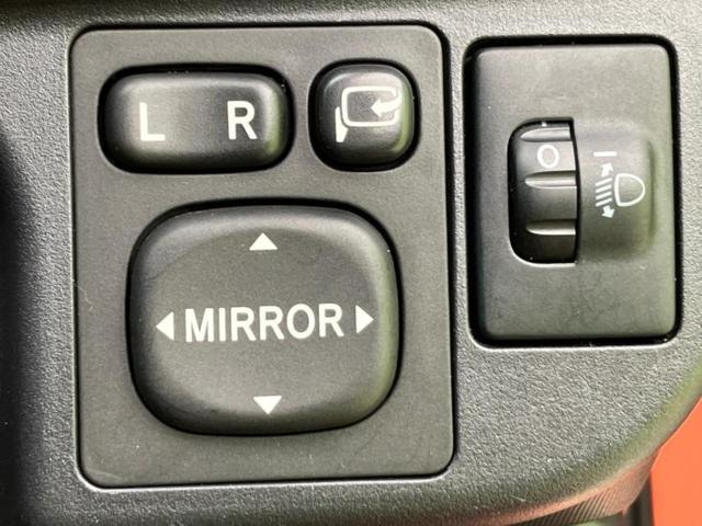 アクア S 保証書/純正 SDナビ/パーキングアシスト バックガイド/Bluetooth接続/ETC/EBD付ABS/横滑り防止装置/アイドリングストップ/バックモニター/フルセグTV/DVD/禁煙車 DVD再生(28枚目)