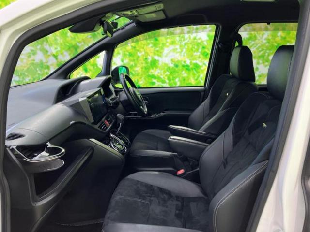 ヴォクシー ZS GRスポーツ 新品タイヤ/保証書/社外 10インチ SDナビ/フリップダウンモニター 社外 10.2インチ/トヨタセーフティセンス/両側電動スライドドア/車線逸脱防止支援システム/ヘッドランプ LED バックカメラ(7枚目)