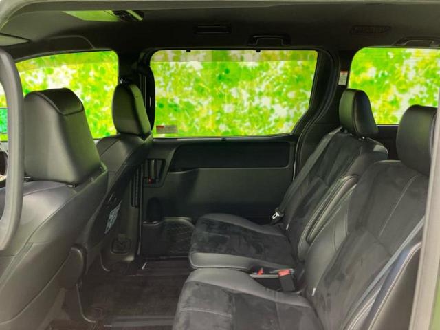 ヴォクシー ZS GRスポーツ 新品タイヤ/保証書/社外 10インチ SDナビ/フリップダウンモニター 社外 10.2インチ/トヨタセーフティセンス/両側電動スライドドア/車線逸脱防止支援システム/ヘッドランプ LED バックカメラ(8枚目)