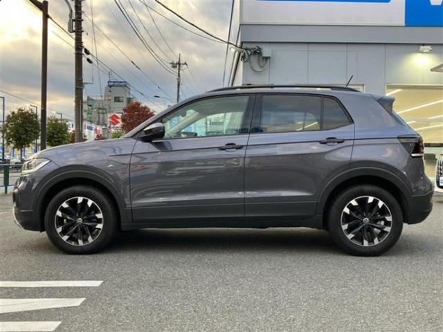 T-クロス TSIアクティブ 新品タイヤ/保証書/純正 9インチ SDナビ/衝突安全装置/車線逸脱防止支援システム/パーキングアシスト バックガイド/ドライブレコーダー 社外/ヘッドランプ LED 衝突被害軽減システム 禁煙車(2枚目)