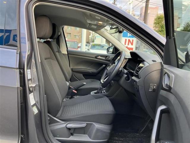 T-クロス TSIアクティブ 新品タイヤ/保証書/純正 9インチ SDナビ/衝突安全装置/車線逸脱防止支援システム/パーキングアシスト バックガイド/ドライブレコーダー 社外/ヘッドランプ LED 衝突被害軽減システム 禁煙車(5枚目)