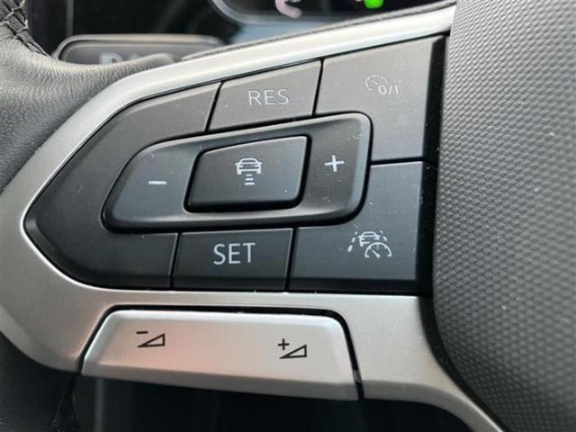 T-クロス TSIアクティブ 新品タイヤ/保証書/純正 9インチ SDナビ/衝突安全装置/車線逸脱防止支援システム/パーキングアシスト バックガイド/ドライブレコーダー 社外/ヘッドランプ LED 衝突被害軽減システム 禁煙車(11枚目)