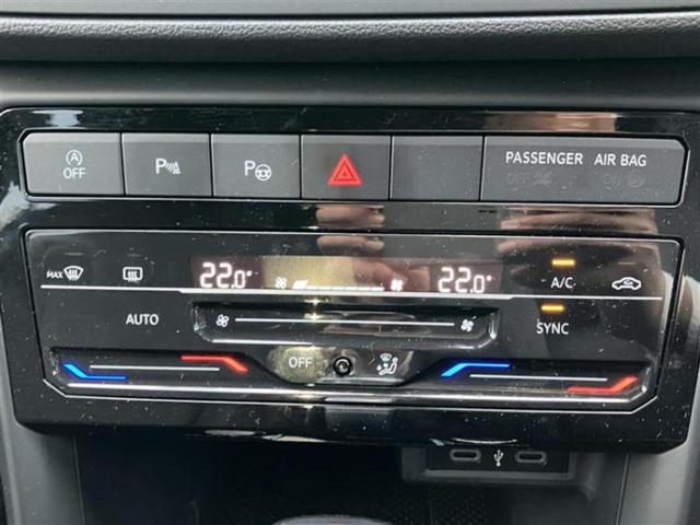 T-クロス TSIアクティブ 新品タイヤ/保証書/純正 9インチ SDナビ/衝突安全装置/車線逸脱防止支援システム/パーキングアシスト バックガイド/ドライブレコーダー 社外/ヘッドランプ LED 衝突被害軽減システム 禁煙車(12枚目)