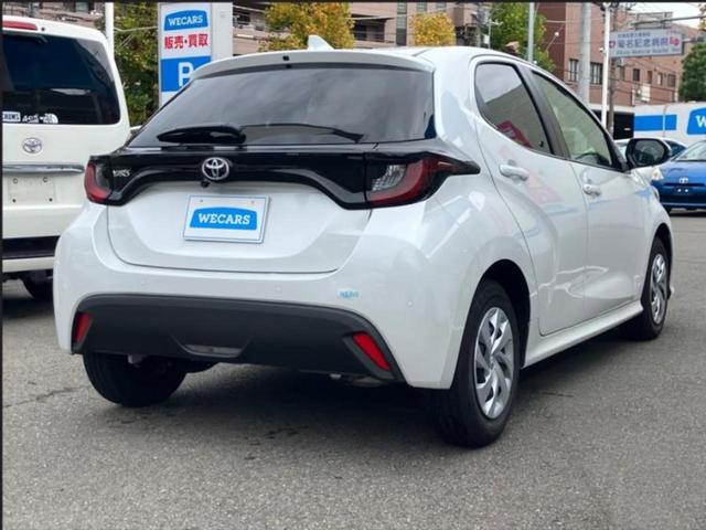 ヤリス X 新品タイヤ/保証書/ディスプレイオーディオ+ナビ8インチ/トヨタセーフティセンス/車線逸脱防止支援システム/パーキングアシスト バックガイド/ドライブレコーダー 前後 衝突被害軽減システム ドラレコ(3枚目)