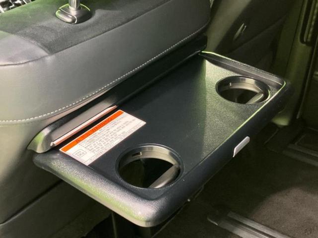 エスクァイア Giプレミアムパッケージブラックテーラード 新品タイヤ/モデリスタエアロ/保証書/社外 11インチ SDナビ/フリップダウンモニター 社外 10.1インチ/トヨタセーフティセンス/両側電動スライドドア/シートヒーター 前席 衝突被害軽減システム(44枚目)