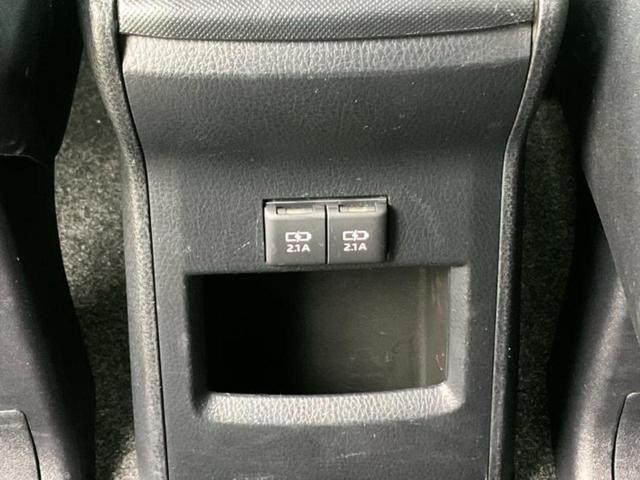 エスクァイア Giプレミアムパッケージブラックテーラード 新品タイヤ/モデリスタエアロ/保証書/社外 11インチ SDナビ/フリップダウンモニター 社外 10.1インチ/トヨタセーフティセンス/両側電動スライドドア/シートヒーター 前席 衝突被害軽減システム(45枚目)