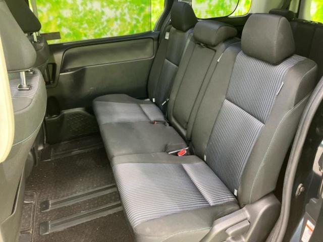 ヴォクシー ４ＷＤ　ＺＳ　新品タイヤ／保証書／社外　ＳＤナビ／フリップダウンモニター　社外　１０．２インチ／両側電動スライドドア／ドライブレコーダー　前後／ヘッドランプ　ＨＩＤ／Ｂｌｕｅｔｏｏｔｈ接続／ＥＴＣ　バックカメラ（8枚目）