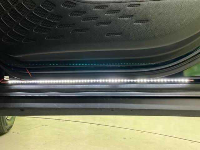 ヴォクシー ４ＷＤ　ＺＳ　新品タイヤ／保証書／社外　ＳＤナビ／フリップダウンモニター　社外　１０．２インチ／両側電動スライドドア／ドライブレコーダー　前後／ヘッドランプ　ＨＩＤ／Ｂｌｕｅｔｏｏｔｈ接続／ＥＴＣ　バックカメラ（44枚目）