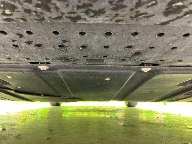 スイフトスポーツ スポーツ　新品タイヤ／保証書／純正　８インチ　ＳＤナビ／衝突安全装置／シートヒーター　運転席／全方位モニター／車線逸脱防止支援システム／ドライブレコーダー　前後／Ｂｌｕｅｔｏｏｔｈ接続／ＥＴＣ／ＥＢＤ付ＡＢＳ（42枚目）