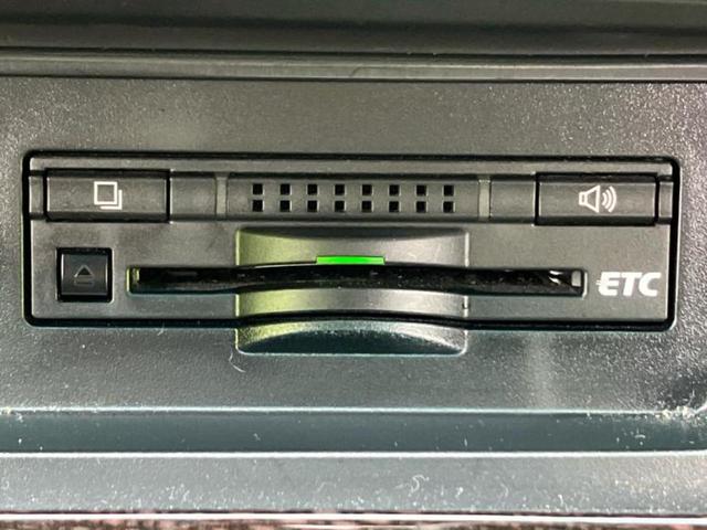 カムリ ハイブリッドＧパッケージ　純正　ＳＤナビ／ヘッドランプ　ＨＩＤ／Ｂｌｕｅｔｏｏｔｈ接続／ＥＴＣ／ＥＢＤ付ＡＢＳ／横滑り防止装置／アイドリングストップ／クルーズコントロール／バックモニター／フルセグＴＶ／ＤＶＤ　バックカメラ（18枚目）