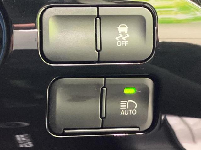 プリウス Sツーリングセレクション TRDエアロ/保証書/純正 9インチ SDナビ/トヨタセーフティセンス/シートヒーター/車線逸脱防止支援システム/シート 合皮/ヘッドランプ LED/USBジャック/Bluetooth接続/ETC(27枚目)