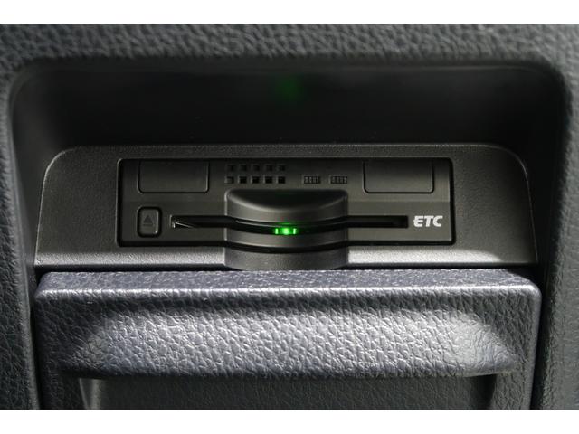 エスクァイア Ｇｉ　ナビゲーション　バックカメラ　ドラレコ　ＥＴＣ　　８人乗り　両側パワースライドドア　シートヒーター　アルミホイール　オートエアコン　リアエアコン　スマートキー　Ｂｌｕｅｔｏｏｔｈ対応　両側Ｐドア　３列（13枚目）