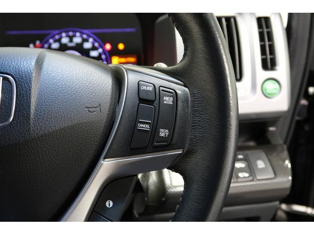 ステップワゴンスパーダ Zクールスピリット ホンダ認定中古車 1年保証 9インチナビ リア席モニター ETC アルミホイール両側パワースライドドア ディスチャージライト フィグライト スマートキー オートエアコン ミュージックプレイヤー接続可(14枚目)