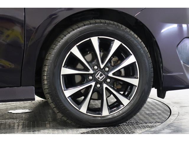 ステップワゴンスパーダ Zクールスピリット ホンダ認定中古車 1年保証 9インチナビ リア席モニター ETC アルミホイール両側パワースライドドア ディスチャージライト フィグライト スマートキー オートエアコン ミュージックプレイヤー接続可(22枚目)