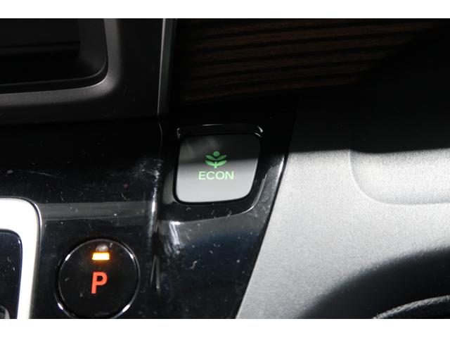 フリードハイブリッド ハイブリッド・クロスター ホンダ認定中古車2年保証付 運転支援 衝突軽減ブレーキ ホンダセンシング ナビゲーション フルセグTV ETC アルミホイール LEDヘッドライト シートヒーター キャプテンシート ワンオーナー車(19枚目)