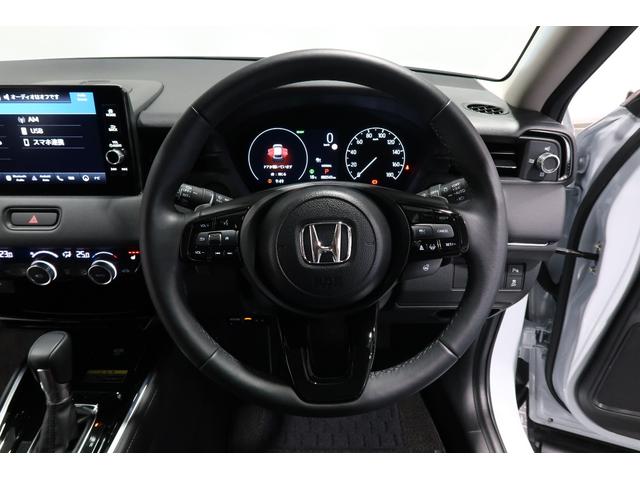 ヴェゼル ｅ：ＨＥＶＺ　ホンダ認定中古車２年保証付　当店デモカー　運転支援　衝突軽減ブレーキ　ホンダセンシング　アダプティブクルーズコントロール　ドラレコ　コネクトディスプレイ　パワーテールゲート　シートヒーター（18枚目）