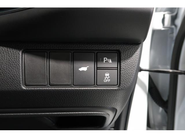 ヴェゼル ｅ：ＨＥＶＺ　ホンダ認定中古車２年保証付　当店デモカー　運転支援　衝突軽減ブレーキ　ホンダセンシング　アダプティブクルーズコントロール　ドラレコ　コネクトディスプレイ　パワーテールゲート　シートヒーター（20枚目）