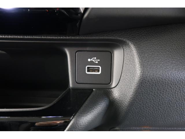 ヴェゼル ｅ：ＨＥＶＺ　ホンダ認定中古車２年保証付　当店デモカー　運転支援　衝突軽減ブレーキ　ホンダセンシング　アダプティブクルーズコントロール　ドラレコ　コネクトディスプレイ　パワーテールゲート　シートヒーター（22枚目）
