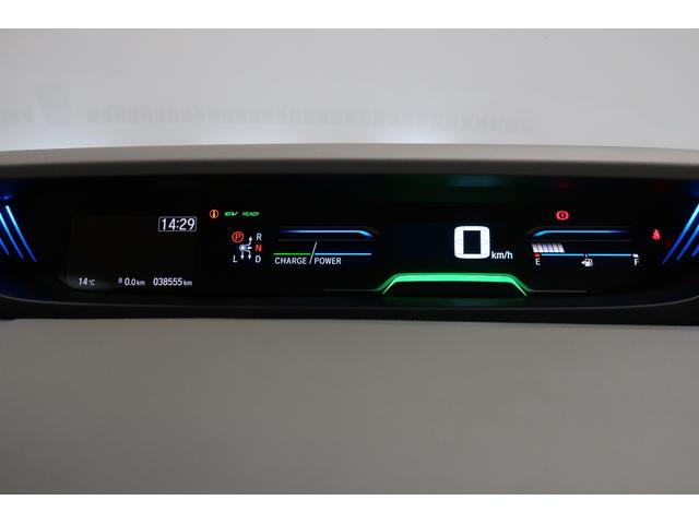 フリードハイブリッド ハイブリッド・Ｇホンダセンシング　ホンダ認定中古車１年保証付　　運転支援　衝突軽減ブレーキ　ホンダセンシング　アダプティブクルーズコントロール　９インチナビゲーション　アルミホイール　両側パワースライドドア　ＬＥＤヘッドライト　ＡＢＳ（16枚目）