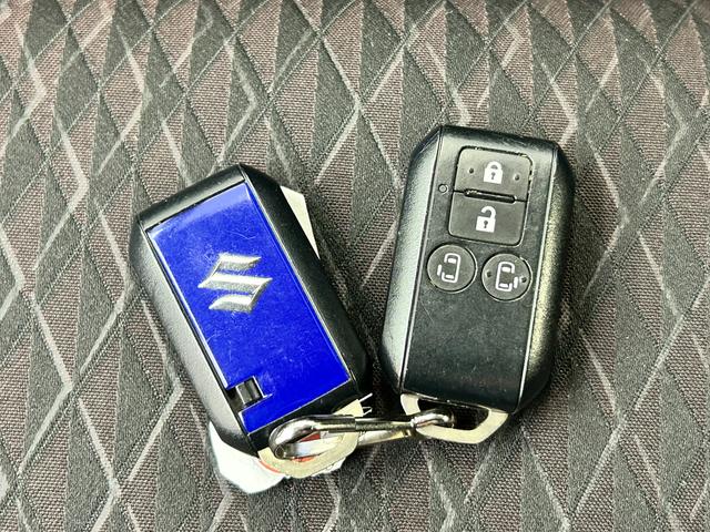 ソリオバンディット バンディット　ＨＹＢＲＩＤ　ＭＶ　ナビ　全方位カメラ　ＥＴＣ　ドライブレコーダー　オートライト　Ｂｌｕｅｔｏｏｔｈ　スライドドア　純正ナビ　プッシュスタート　シートヒーター　ＥＴＣ　オートエアコン　禁煙車　スズキセーフティーサポート（60枚目）