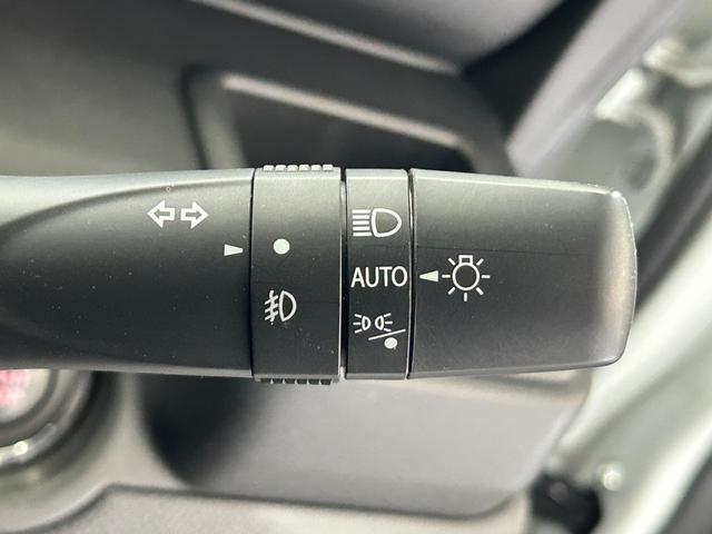 ソリオバンディット ！先行初売！　バンディット　ＨＹＢＲＩＤ　ＭＶ　２型　全方位カメラ　ナビ　両側電動スライドドア　ＬＥＤ　純正ＡＷ　オートライト　Ｂｌｕｅｔｏｏｔｈ　プッシュスタート　シートヒーター　オートエアコン　禁煙車　スズキセーフティーサポート（38枚目）