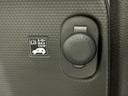 ラゲッジルームにもアクセサリーソケットがあります。アウトドアで使いやすいですね。