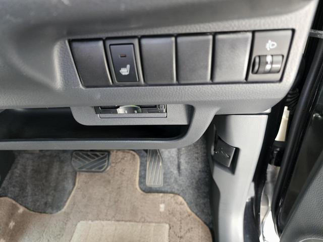 X FOUR 4WD 7インチSDナビ CD DVD USB Bluetoothオーディオ バックカメラ フルセグ プッシュスタート スマートキー ビルトインETC シートヒーター ミラーヒーター 冬タイヤ車載(29枚目)