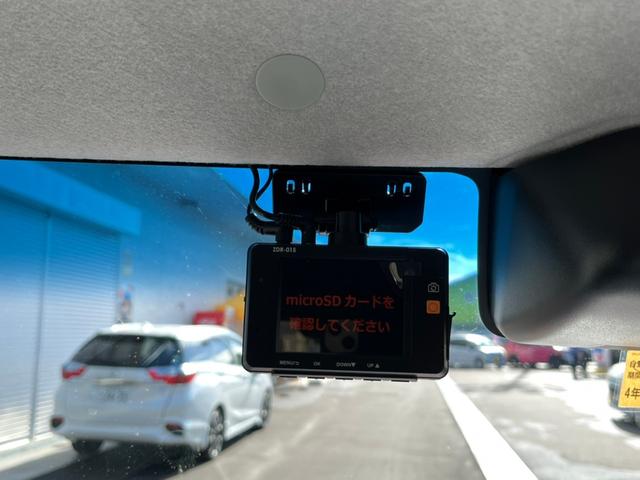 カスタムRS トップエディションSAIII 4WD 衝突低減 両側自動スライドドア LEDヘッドライト フォグ Bluetooth DVD フルセグナビ ETC スマートキー プッシュスタート ステリモ シートヒーター フルエアロ ターボ(36枚目)