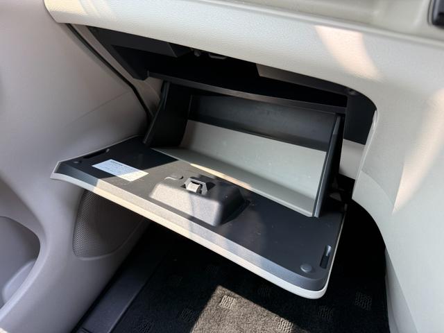 セレナ Ｘ　Ｖセレクション【４ＷＤ】　純正７インチナビ　Ｂｌｕｅｔｏｏｔｈ接続　フロント・サイド・バック・全方位カメラ　前後ドラレコ　ＥＴＣ　クルコン　両側電動スライド　パーキングアシスト　コーナーセンサー　スマートキー　禁煙車（47枚目）