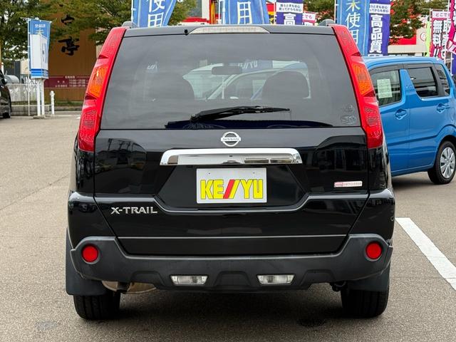 エクストレイル ２０Ｘｔ【パートタイム４ＷＤ】　７インチＨＤＤナビ　ＣＤ　ＤＶＤ　ワンセグ　ＥＴＣ　バックカメラ　クルコン　全席シートヒーター　純正１７インチアルミ　オートライト　横滑り防止装置　禁煙車　盗難防止システム（15枚目）