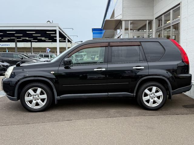 エクストレイル ２０Ｘｔ【パートタイム４ＷＤ】　７インチＨＤＤナビ　ＣＤ　ＤＶＤ　ワンセグ　ＥＴＣ　バックカメラ　クルコン　全席シートヒーター　純正１７インチアルミ　オートライト　横滑り防止装置　禁煙車　盗難防止システム（17枚目）