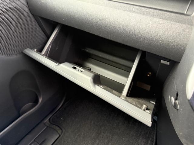 タント カスタムRS トップエディションSAIII【4WDターボ】 社外HDDナビ Bluetooth フルセグ バックカメラ ドラレコ ETC エンスタ 両側電動スライド シートヒーター ハーフレザー スマートキー オートLEDライト オートハイビーム 禁煙車(44枚目)