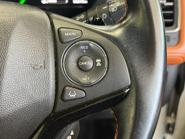 ヴェゼル ハイブリッドZ・ホンダセンシング【4WD】 7インチメモリーナビ Bluetooth フルセグ バックカメラ ドラレコ ETC 追従型クルコン ハーフレザー コーナーセンサー 衝突軽減 車線逸脱警告 スマートキー 純正アルミ LED 禁煙車(6枚目)