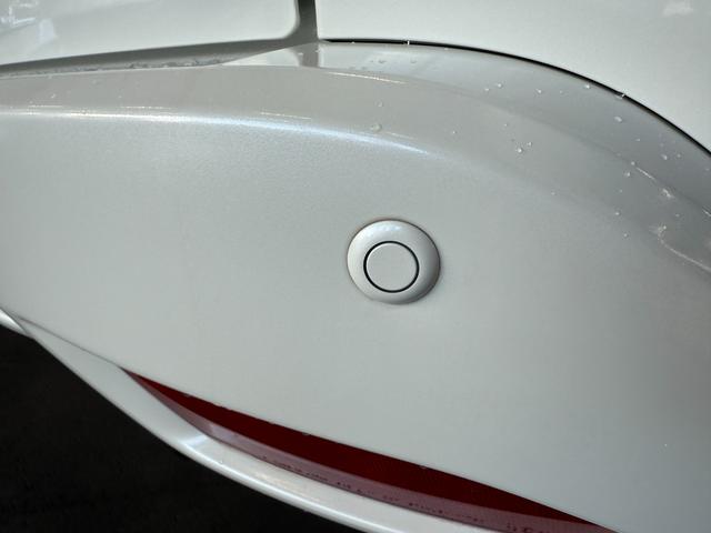 ヴェゼル ハイブリッドZ・ホンダセンシング【4WD】 7インチメモリーナビ Bluetooth フルセグ バックカメラ ドラレコ ETC 追従型クルコン ハーフレザー コーナーセンサー 衝突軽減 車線逸脱警告 スマートキー 純正アルミ LED 禁煙車(11枚目)