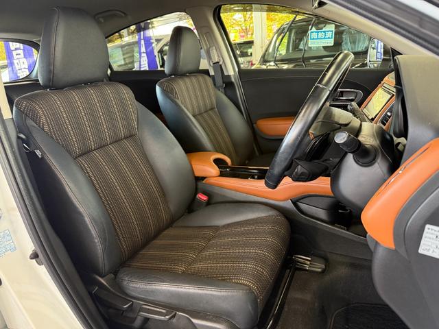 ヴェゼル ハイブリッドZ・ホンダセンシング【4WD】 7インチメモリーナビ Bluetooth フルセグ バックカメラ ドラレコ ETC 追従型クルコン ハーフレザー コーナーセンサー 衝突軽減 車線逸脱警告 スマートキー 純正アルミ LED 禁煙車(26枚目)