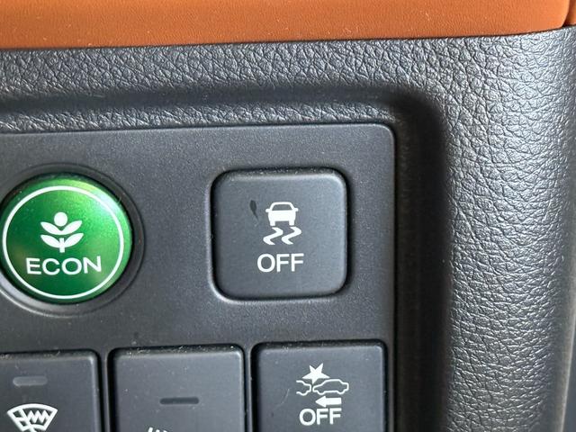 ヴェゼル ハイブリッドZ・ホンダセンシング【4WD】 7インチメモリーナビ Bluetooth フルセグ バックカメラ ドラレコ ETC 追従型クルコン ハーフレザー コーナーセンサー 衝突軽減 車線逸脱警告 スマートキー 純正アルミ LED 禁煙車(44枚目)