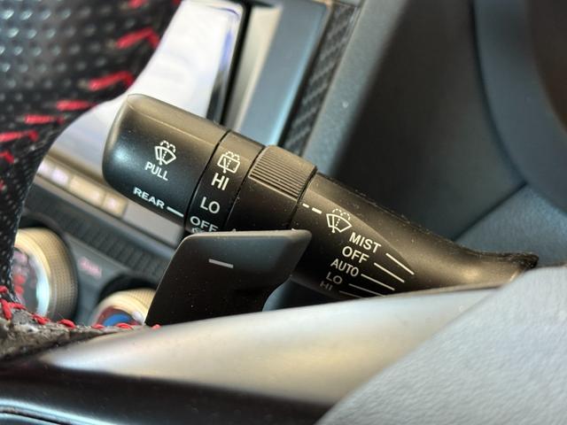 WRX S4 2.0GT-Sアイサイト【4WD】【ターボ】【禁煙車】 7インチSDナビ Bluetooth フルセグ サイドカメラ ETC ブラインドスポットモニター 衝突軽減 電動レザーシート シートヒーター 追従型クルコン スマートキー 純正アルミ オートライト(32枚目)