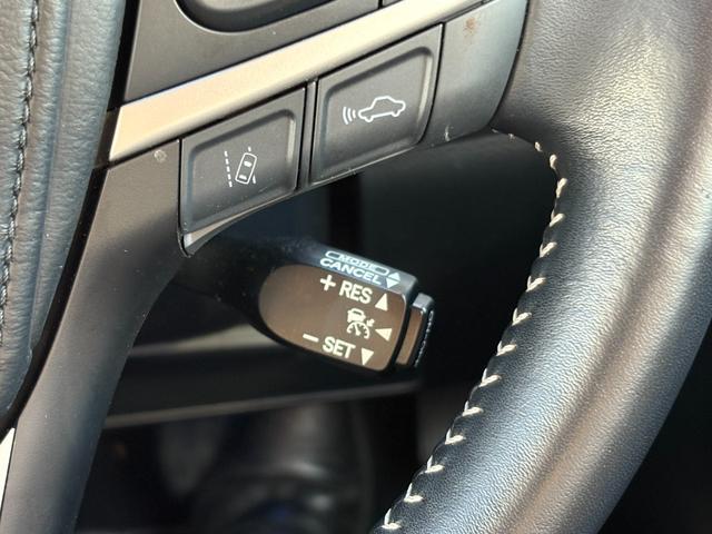 ハリアーハイブリッド プレミアム アドバンスドパッケージ スタイルアッシュ 4WD 禁煙車 衝突軽減 JBLサウンドナビ 全方位カメラ 地デジ Bluetooth接続 ETC コーナーセンサー シートヒーター 電動バックドア レーダークルコン メモリー付電動ハーフレザーシート(8枚目)