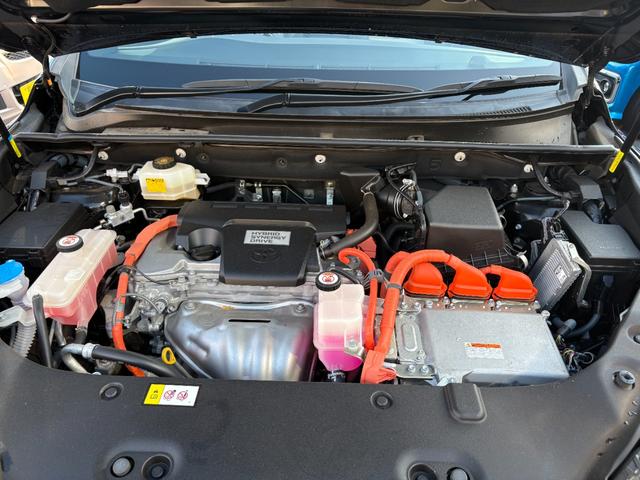 ハリアーハイブリッド プレミアム アドバンスドパッケージ スタイルアッシュ 4WD 禁煙車 衝突軽減 JBLサウンドナビ 全方位カメラ 地デジ Bluetooth接続 ETC コーナーセンサー シートヒーター 電動バックドア レーダークルコン メモリー付電動ハーフレザーシート(48枚目)