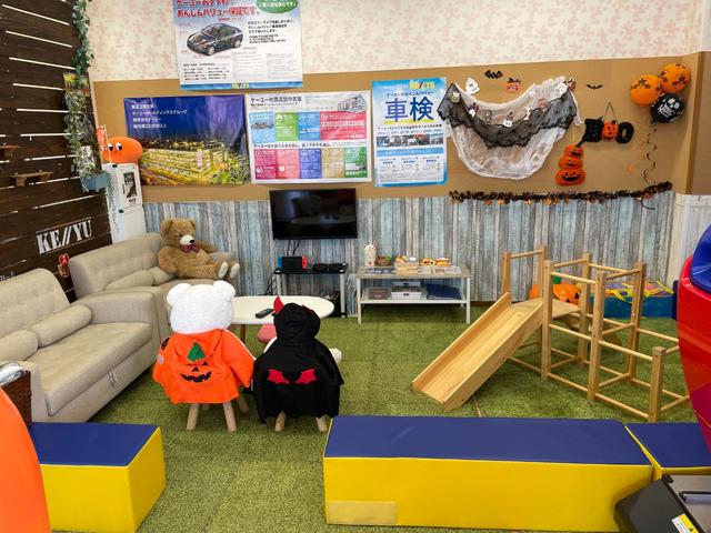 ジムニーシエラ JC【4WD】【5速マニュアル】【1オーナー禁煙】 衝突軽減&車線逸脱警告 9インチナビ フルセグ Bluetooth接続 スマホ連携 ETC シートヒーター クルーズコントロール LEDヘッド&LEDフォグ 純正マッドフラップ ロッソモデロマフラー(62枚目)