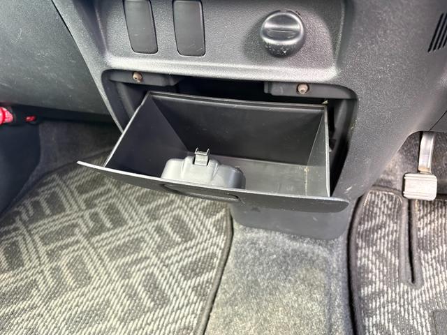 タント カスタムX【4WD】 HDDナビ フルセグTV Bluetoothオーディオ ETC 電動スライドドア HIDヘッドライト 純正アルミホイール オートエアコン スマートキー 電動格納ミラー(36枚目)