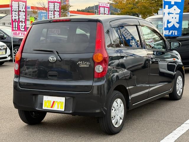 ミラ Xリミテッド【4WD】 7インチHDDナビ CD ETC オートエアコン 電動格納ミラー キーレス 禁煙車(42枚目)