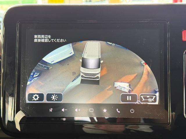 スペーシアカスタム ハイブリッドＸＳターボ【４ＷＤ】【届出済み未使用車】　全方位モニター付き９インチメモリーナビ　Ｂｌｕｅｔｏｏｔｈ　フルセグ　バック・サイド・フロントカメラ　両側電動スライド　追従型クルコン　後席オットマン　コーナーセンサー　シートヒーター　オートＬＥＤ（5枚目）