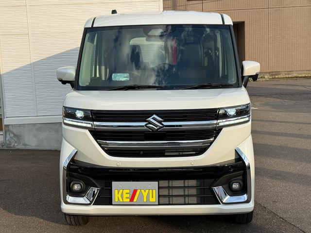 スペーシアカスタム ハイブリッドＸＳターボ【４ＷＤ】【届出済み未使用車】　全方位モニター付き９インチメモリーナビ　Ｂｌｕｅｔｏｏｔｈ　フルセグ　バック・サイド・フロントカメラ　両側電動スライド　追従型クルコン　後席オットマン　コーナーセンサー　シートヒーター　オートＬＥＤ（16枚目）