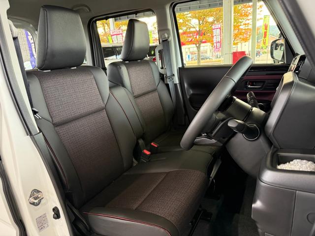 スペーシアカスタム ハイブリッドＸＳターボ【４ＷＤ】【届出済み未使用車】　全方位モニター付き９インチメモリーナビ　Ｂｌｕｅｔｏｏｔｈ　フルセグ　バック・サイド・フロントカメラ　両側電動スライド　追従型クルコン　後席オットマン　コーナーセンサー　シートヒーター　オートＬＥＤ（24枚目）