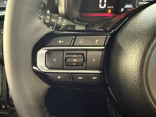 スペーシアカスタム ハイブリッドＸＳターボ【４ＷＤ】【届出済み未使用車】　全方位モニター付き９インチメモリーナビ　Ｂｌｕｅｔｏｏｔｈ　フルセグ　バック・サイド・フロントカメラ　両側電動スライド　追従型クルコン　後席オットマン　コーナーセンサー　シートヒーター　オートＬＥＤ（36枚目）