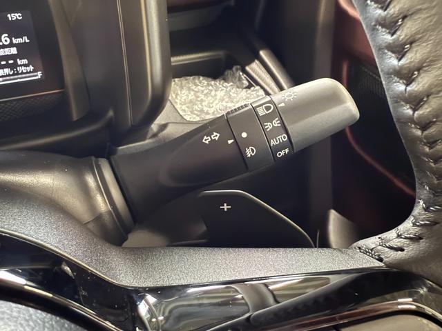 スペーシアカスタム ハイブリッドＸＳターボ【４ＷＤ】【届出済み未使用車】　全方位モニター付き９インチメモリーナビ　Ｂｌｕｅｔｏｏｔｈ　フルセグ　バック・サイド・フロントカメラ　両側電動スライド　追従型クルコン　後席オットマン　コーナーセンサー　シートヒーター　オートＬＥＤ（38枚目）